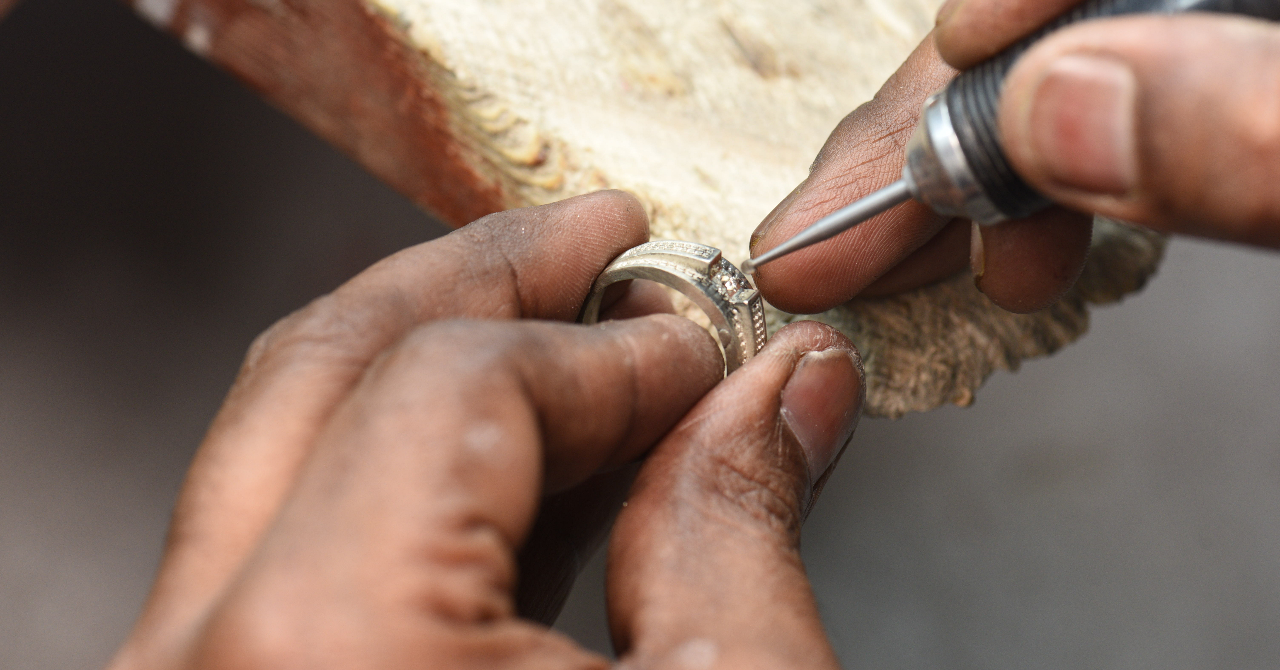 https://cdn11.bigcommerce.com/s-ri7ypgcv6a/product_images/uploaded_images/ring-crafting-banner.jpg